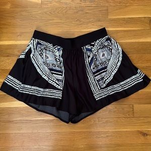 Flowy printed shorts